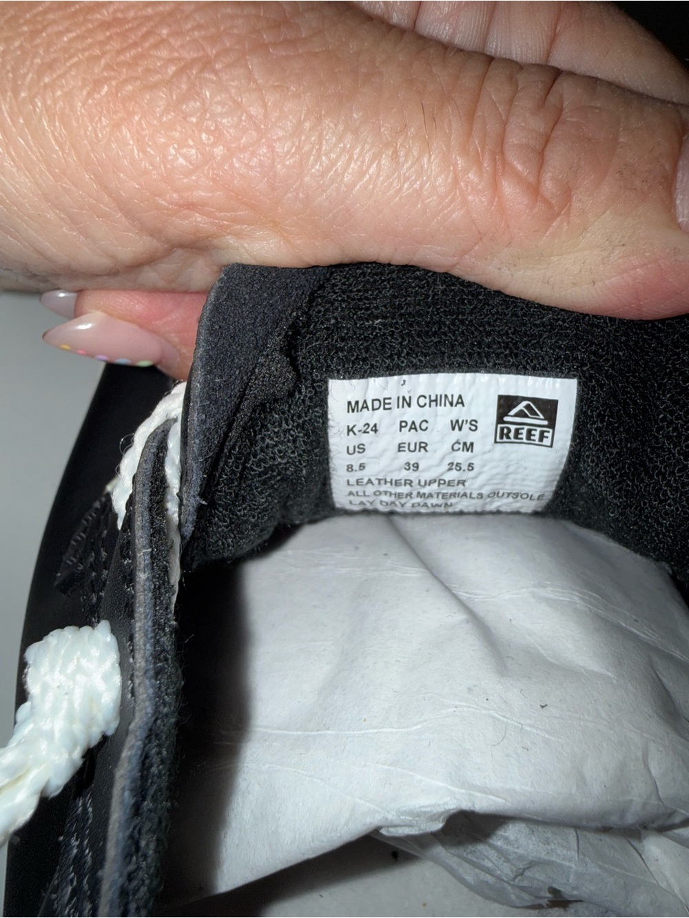 Reef Black Sneaker with White Braided Laces - Picture 4 of 5